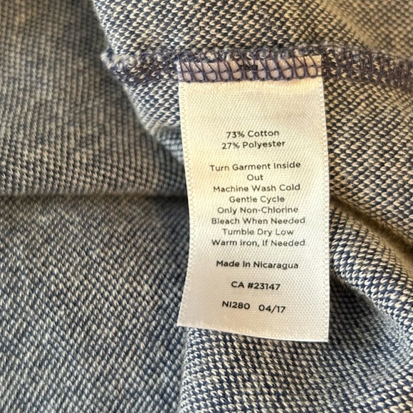 Talbots Textured Knit Blue and White Floral Short Sleeve Top w/Keyhole Back, 2X - Picture 7 of 8